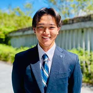 山本 嵐士